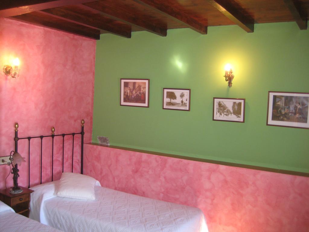 Casas Rurales Prieto Cortes  Værelse billede